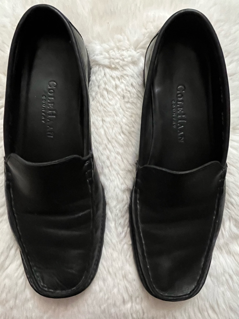 Woman’s Cole Haan Black Leather Slip-On Loafers 6.5